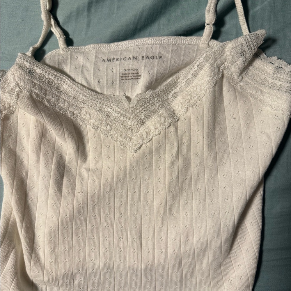 American Eagle Outfitters White Ribbed Sleeveless Camisole